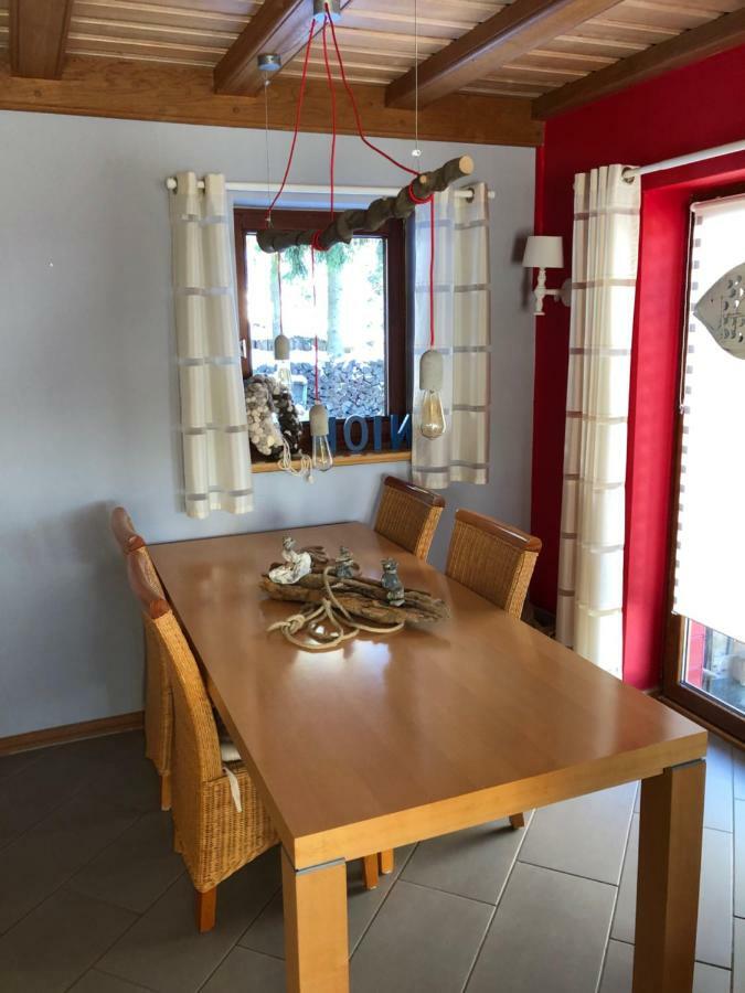 Ferienhaus Winterberg Bromskirchen エクステリア 写真
