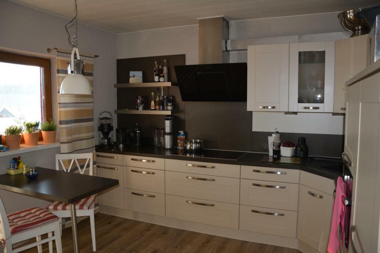 Ferienhaus Winterberg Bromskirchen エクステリア 写真